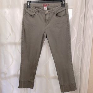Elle Cropped Gray Jeans